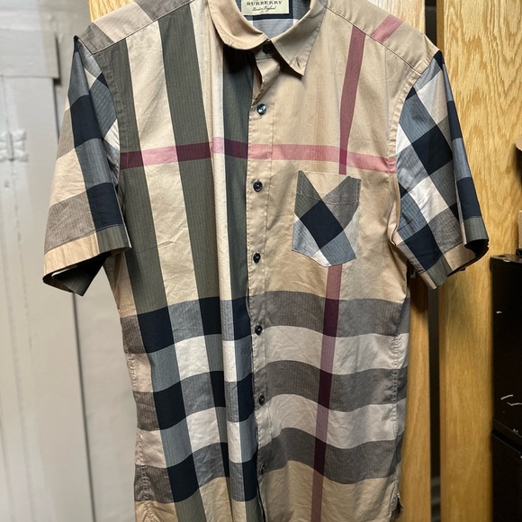 Burberry Somerton Check Short Sleeve Shirt size (LG) Worn Once in Condition NEW - Picture 1 of 9